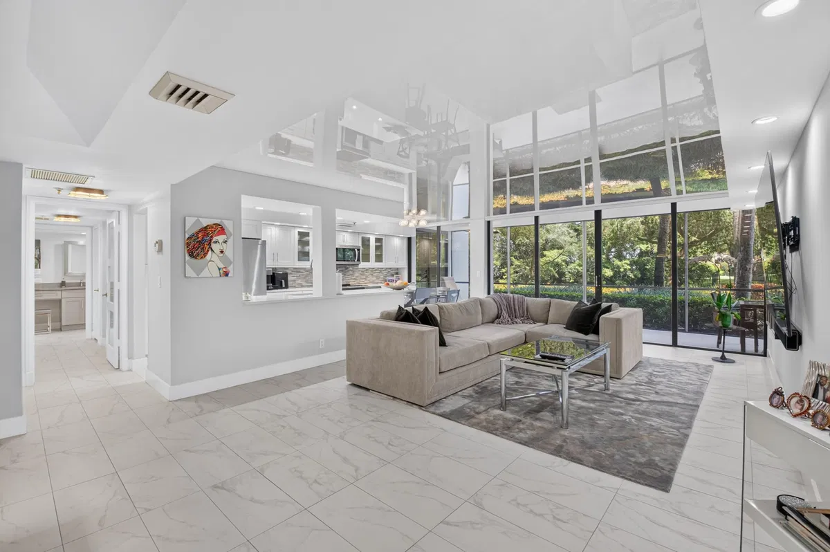 Boca West Country Club Unit 317