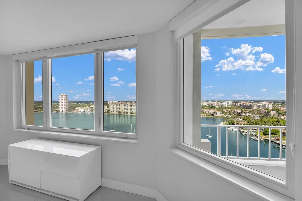 500 S Ocean Boca Unit 2209 photo 19