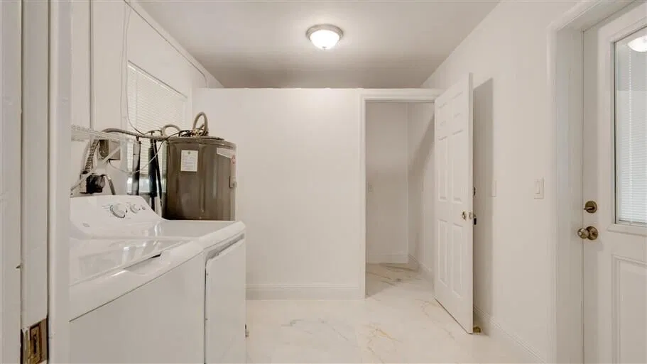 Residence photo 28