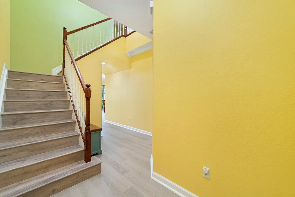 Residence photo 4