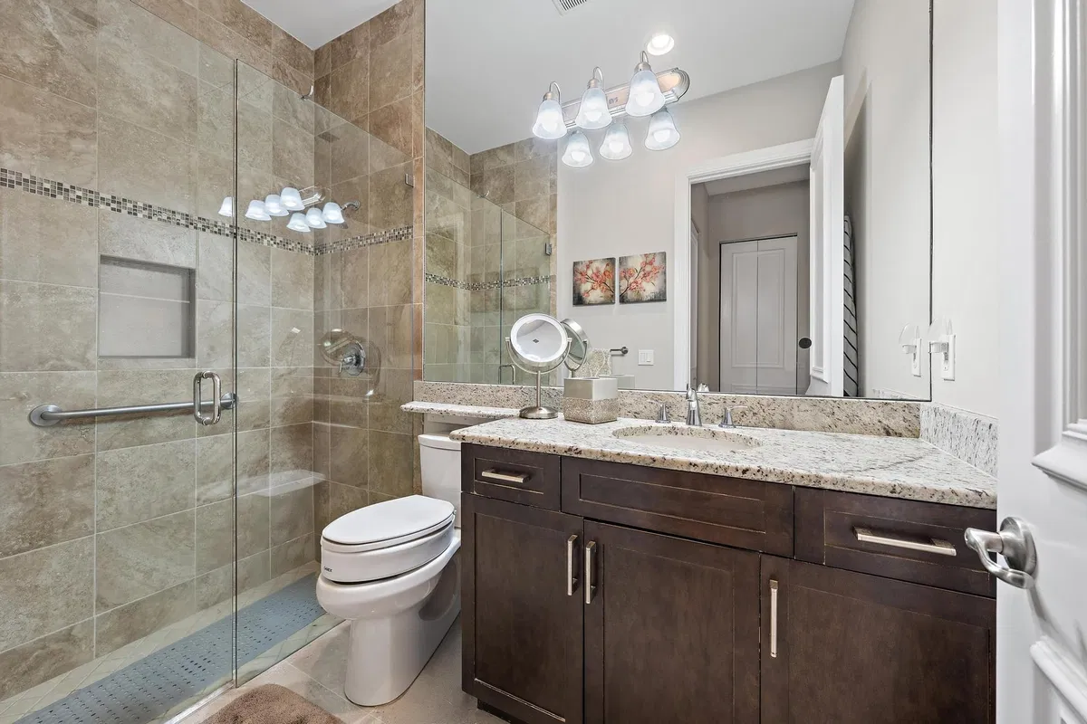 Residence photo 58