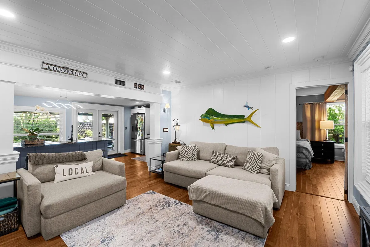  Residence photo 7