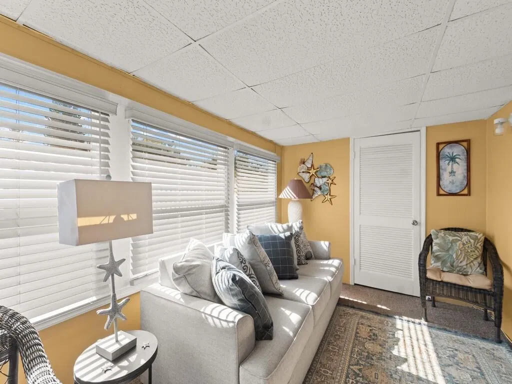  Residence photo 31