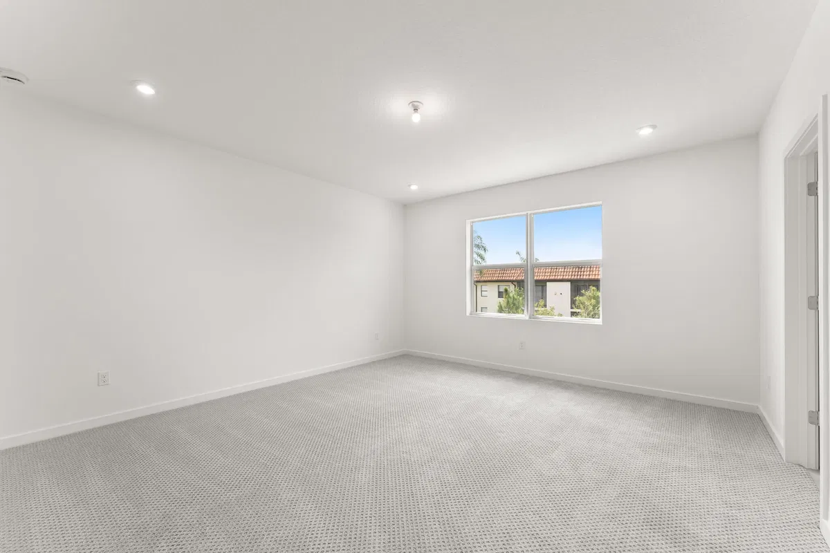 Residence photo 4