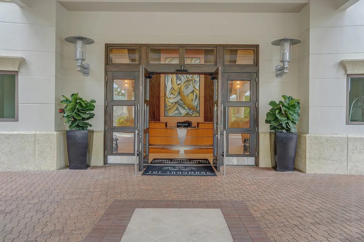 The Landmark Palm Beach Gardens Unit 501C photo 10