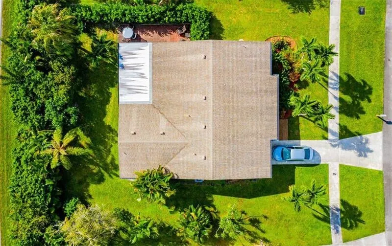 Residence photo 4