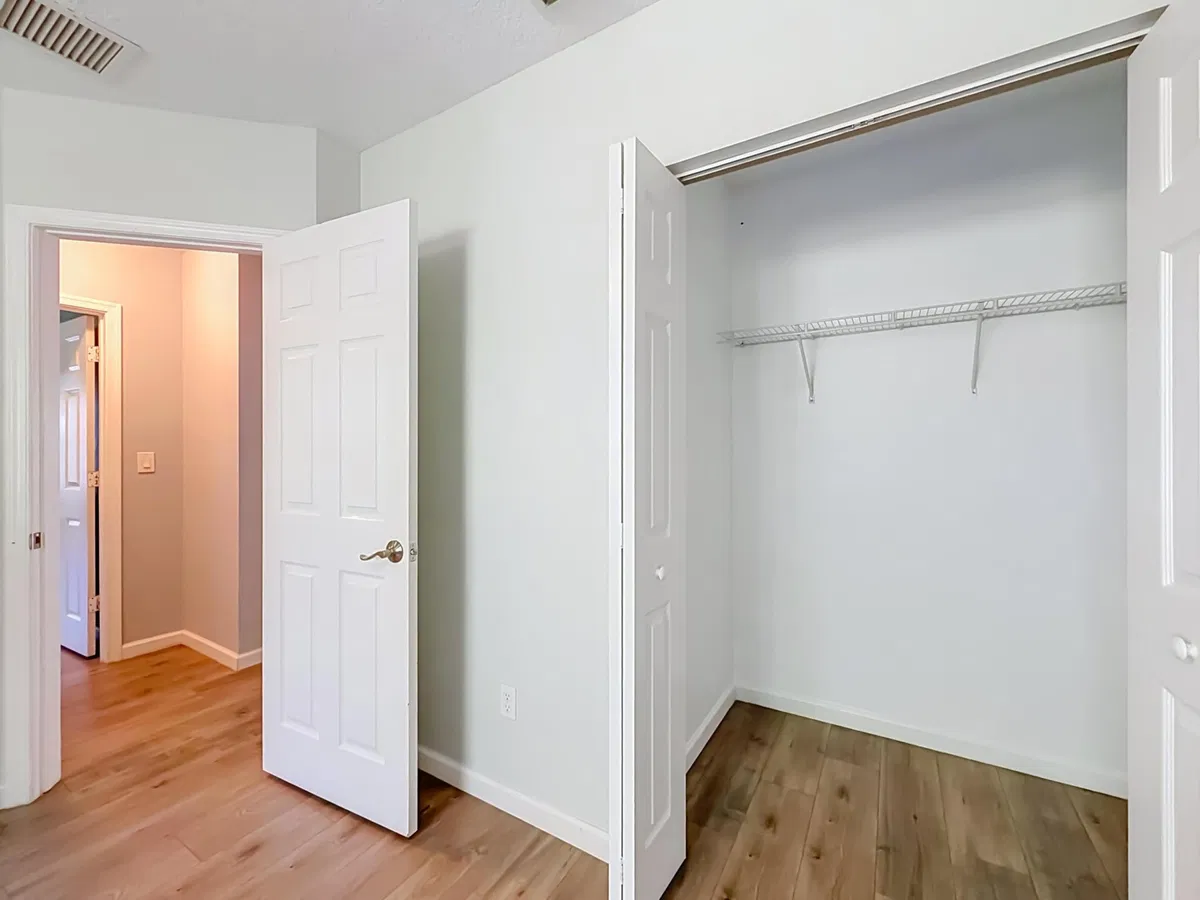 Residence photo 25