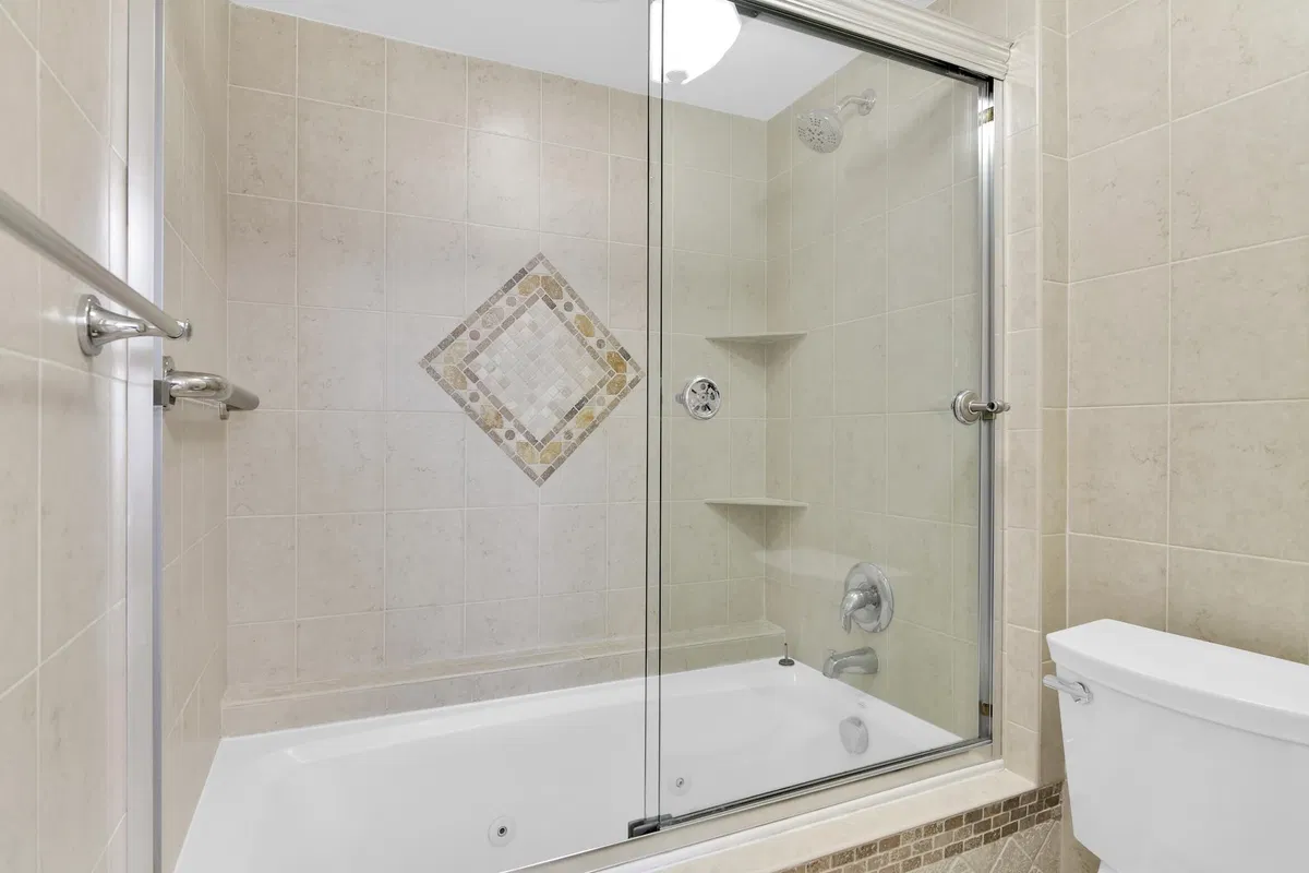 550 S Ocean Boca Unit 207 photo 19
