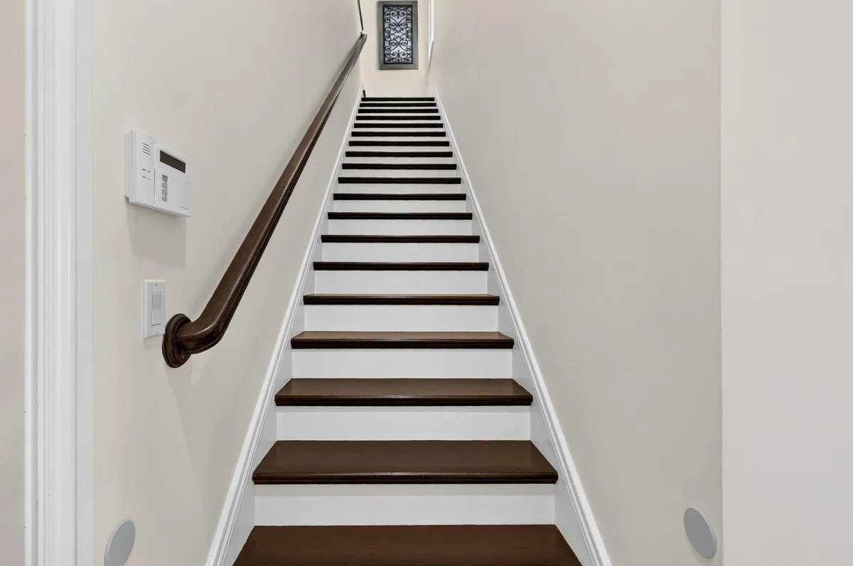 Residence photo 52
