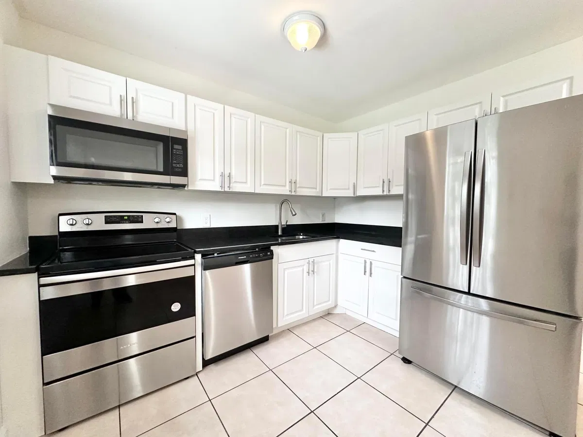 West Palm Beach Residence photo 13