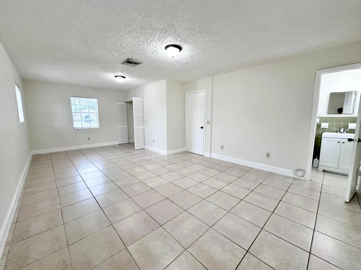 West Palm Beach Residence photo 31