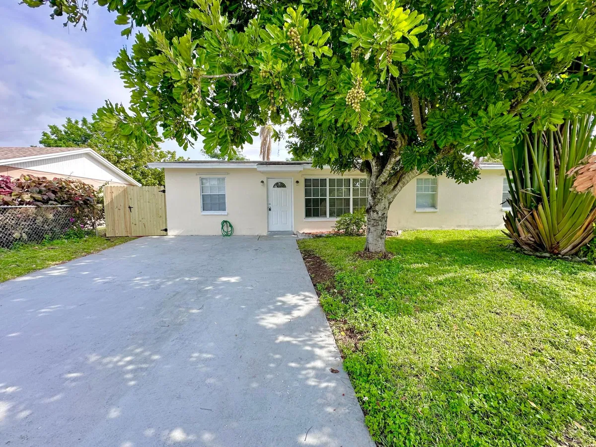 West Palm Beach Residence photo 49