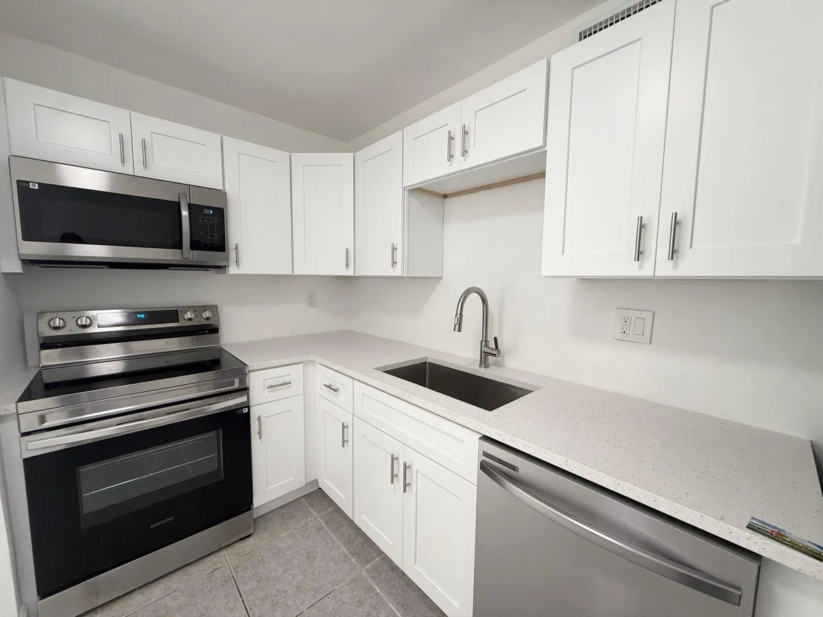 Residence photo 10