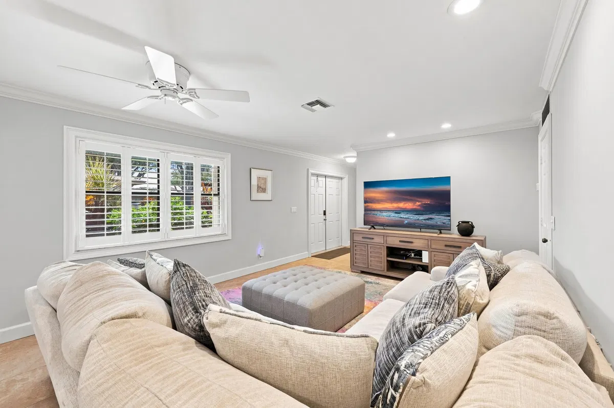 Residence photo 7