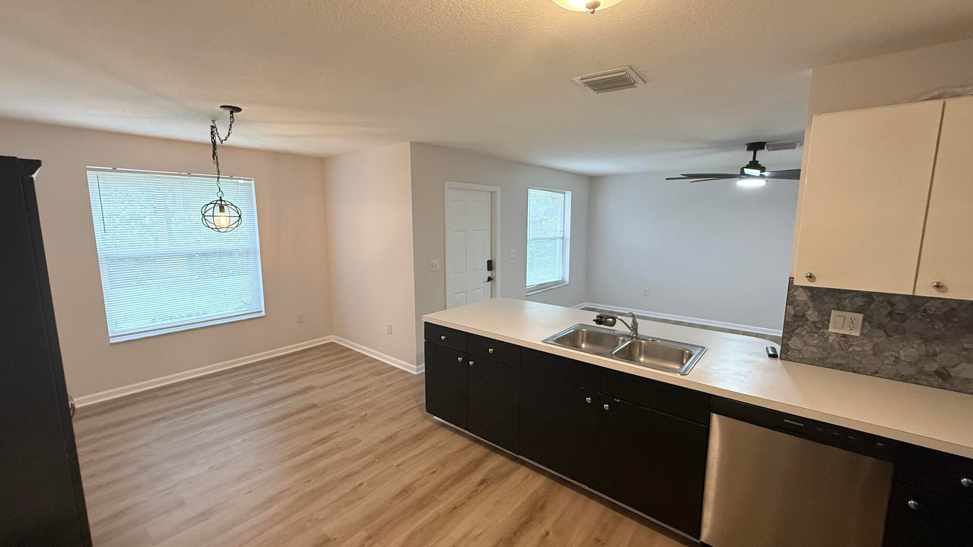 Residence photo 10