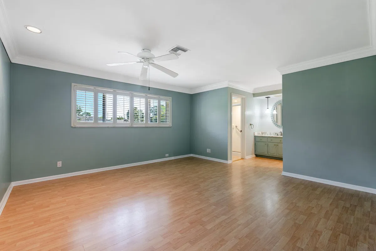 Residence photo 37