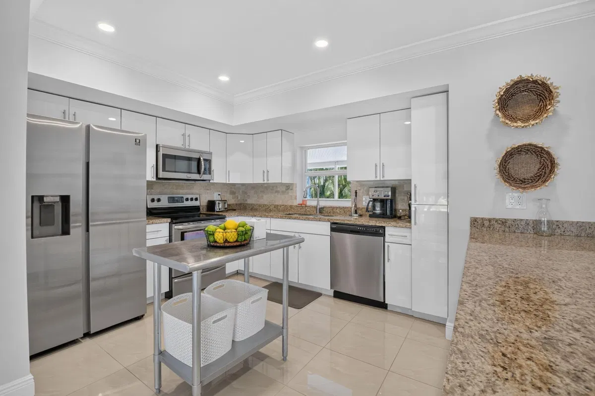 Boca Harbour Residence photo 10