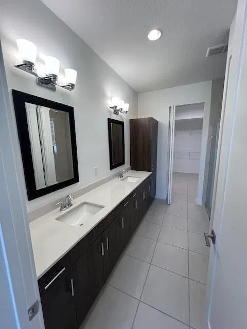 Residence photo 46