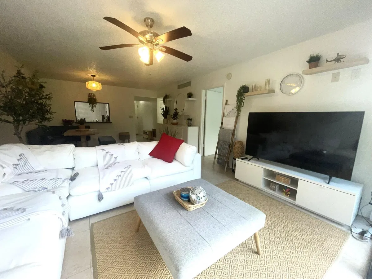  Unit 106 photo 7