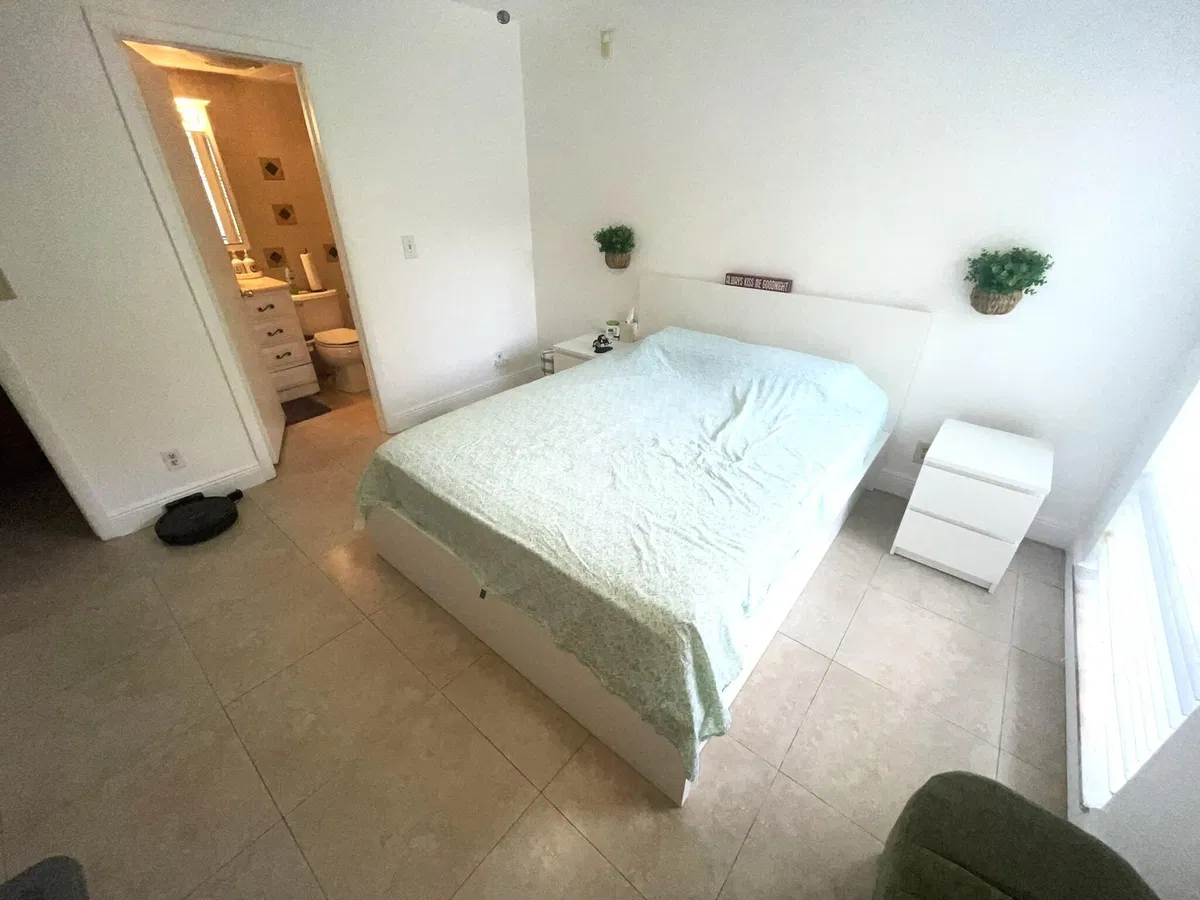  Unit 106 photo 22