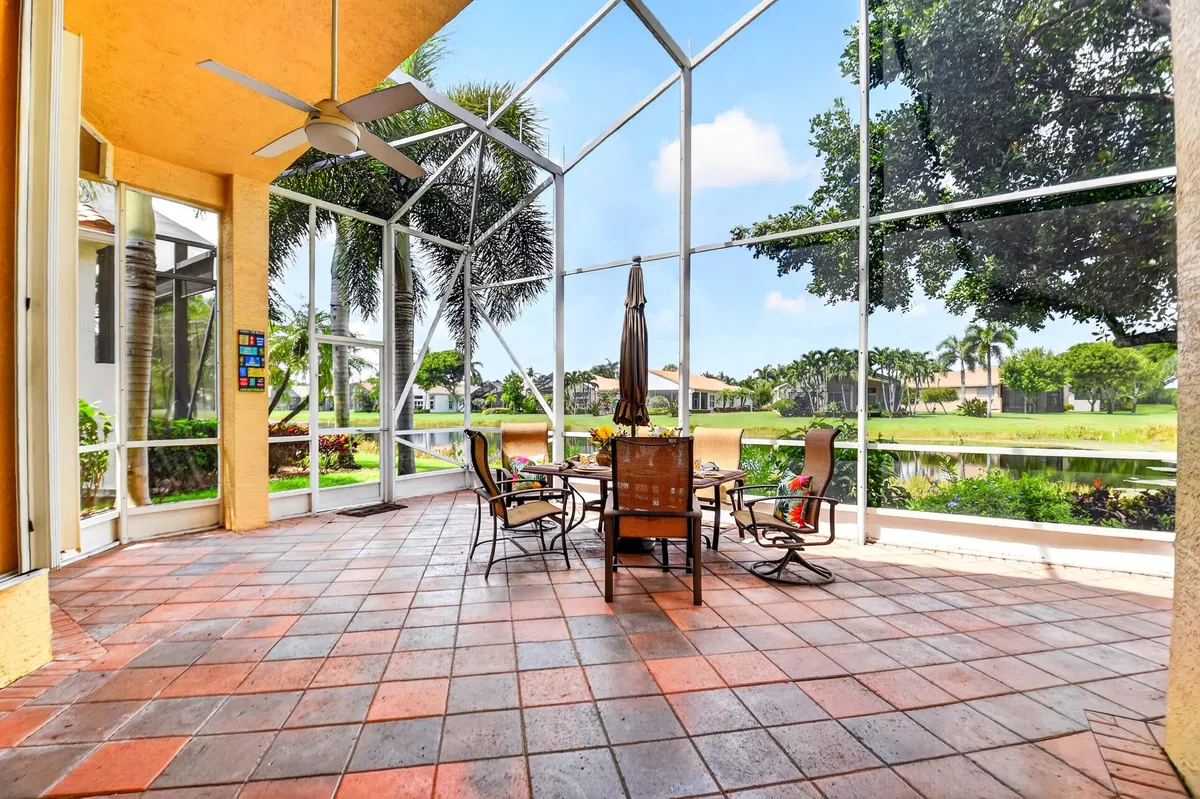 Residence photo 34