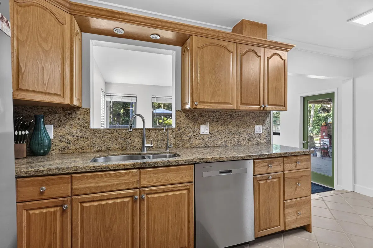  Residence photo 43