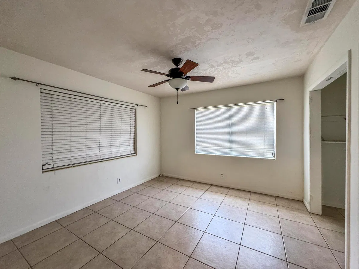  Residence photo 7