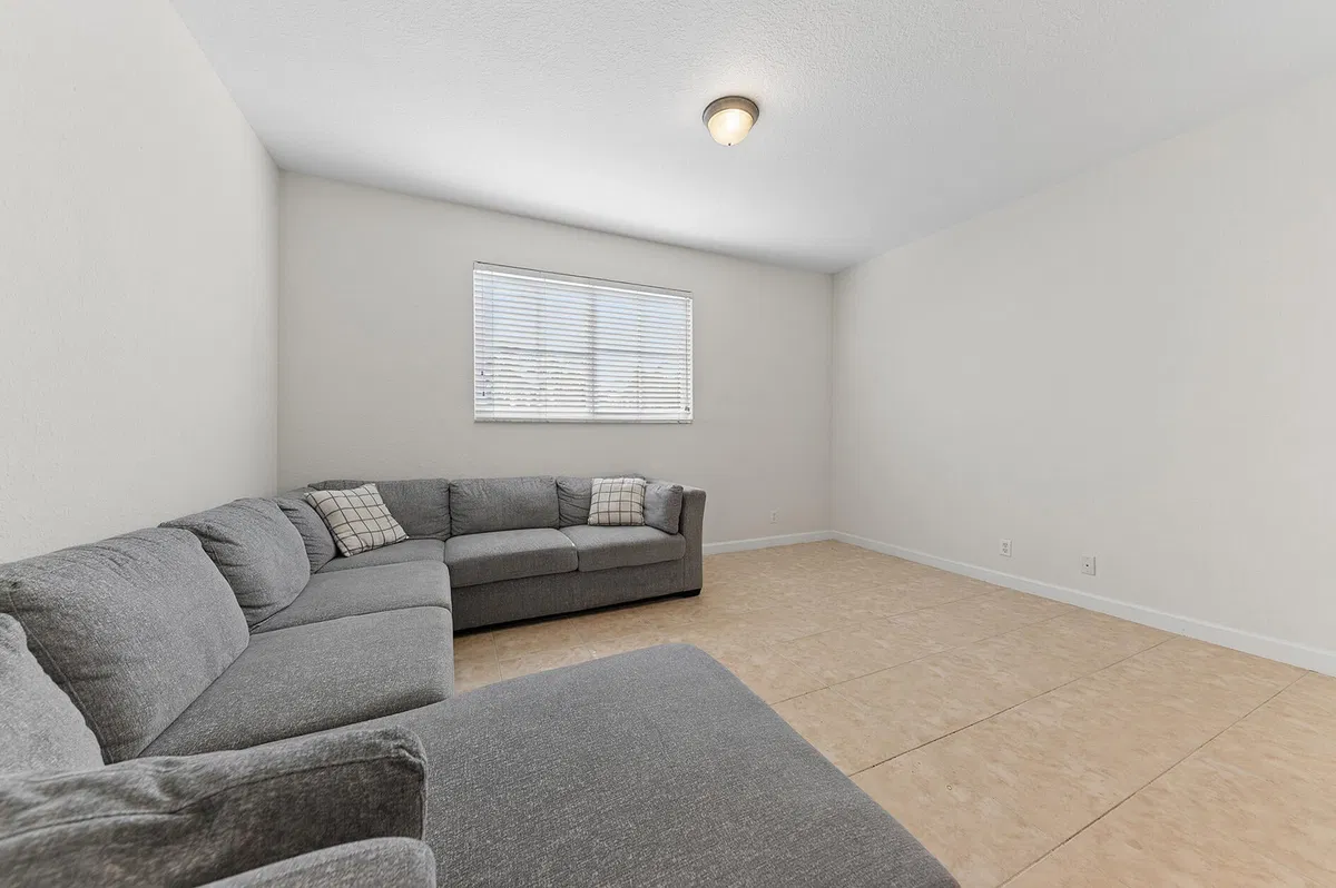 Residence photo 7