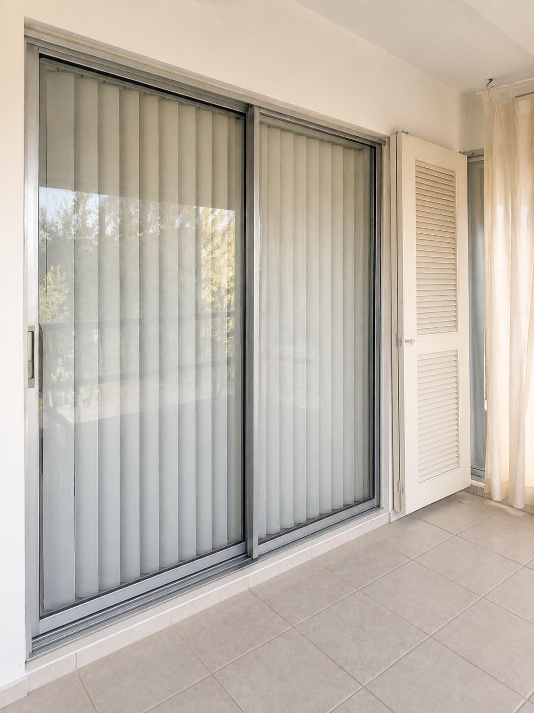 Unit 331 photo 28