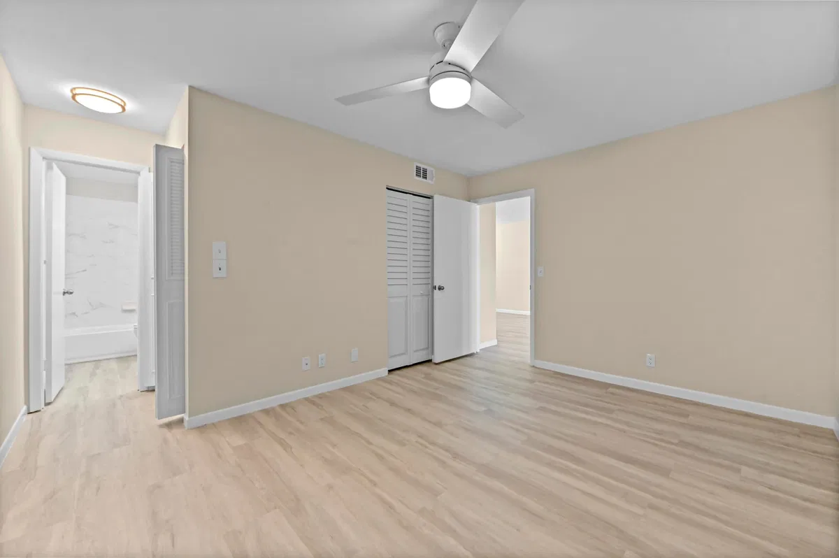  Residence photo 13