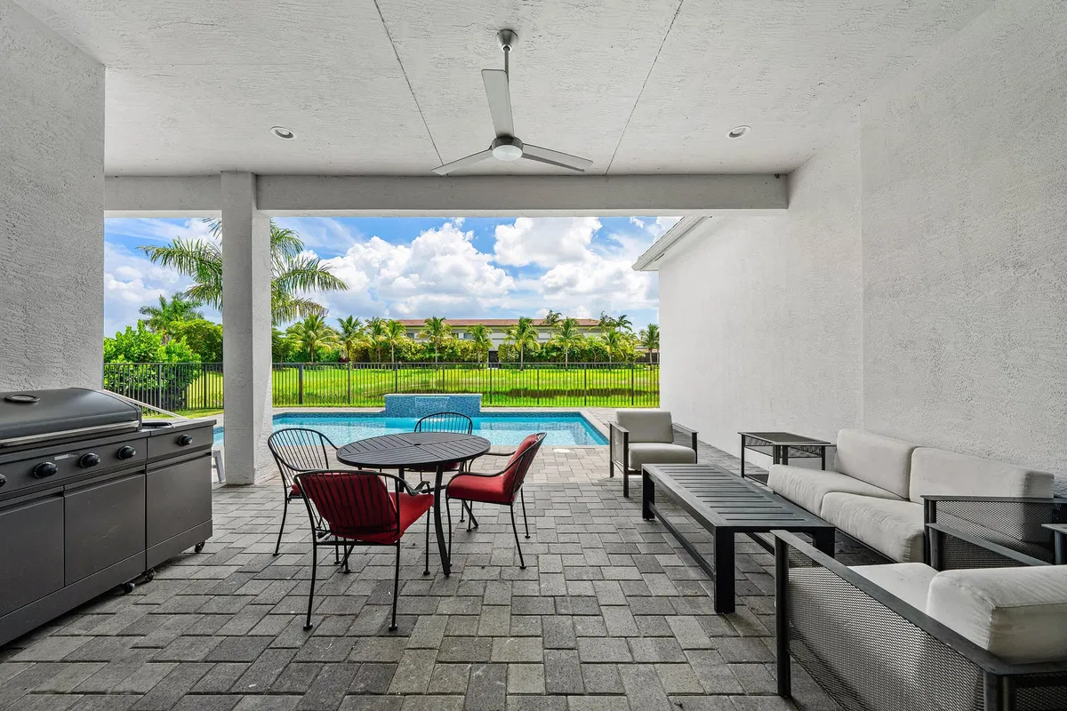 Valencia Grand Residence photo 34