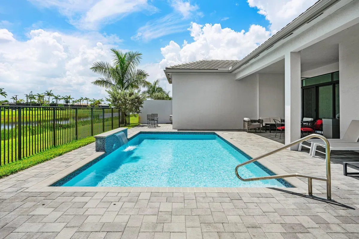 Valencia Grand Residence photo 37