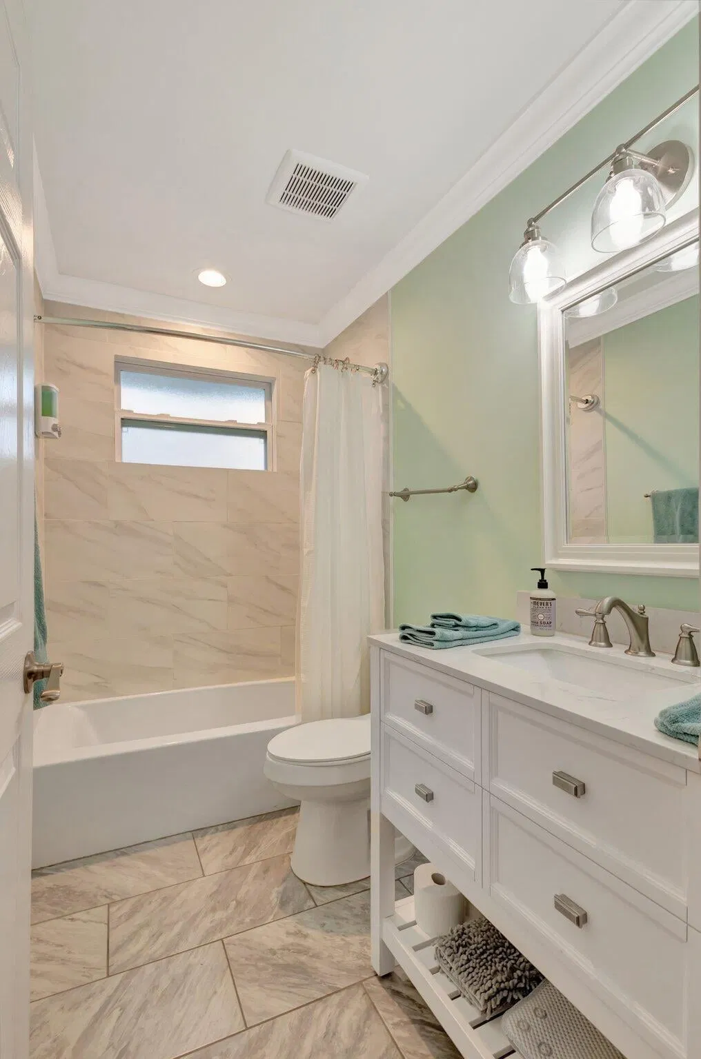 Residence photo 28