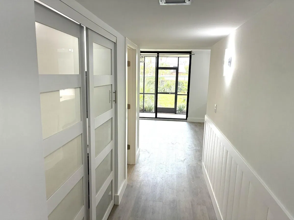 Unit 106M1 photo 13