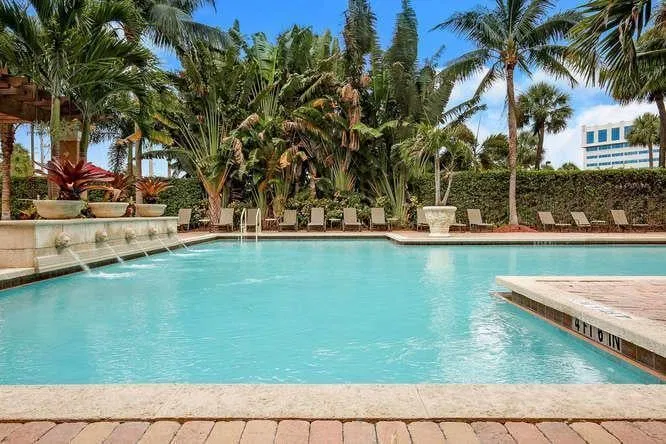 The Montecito Unit 407 photo 4