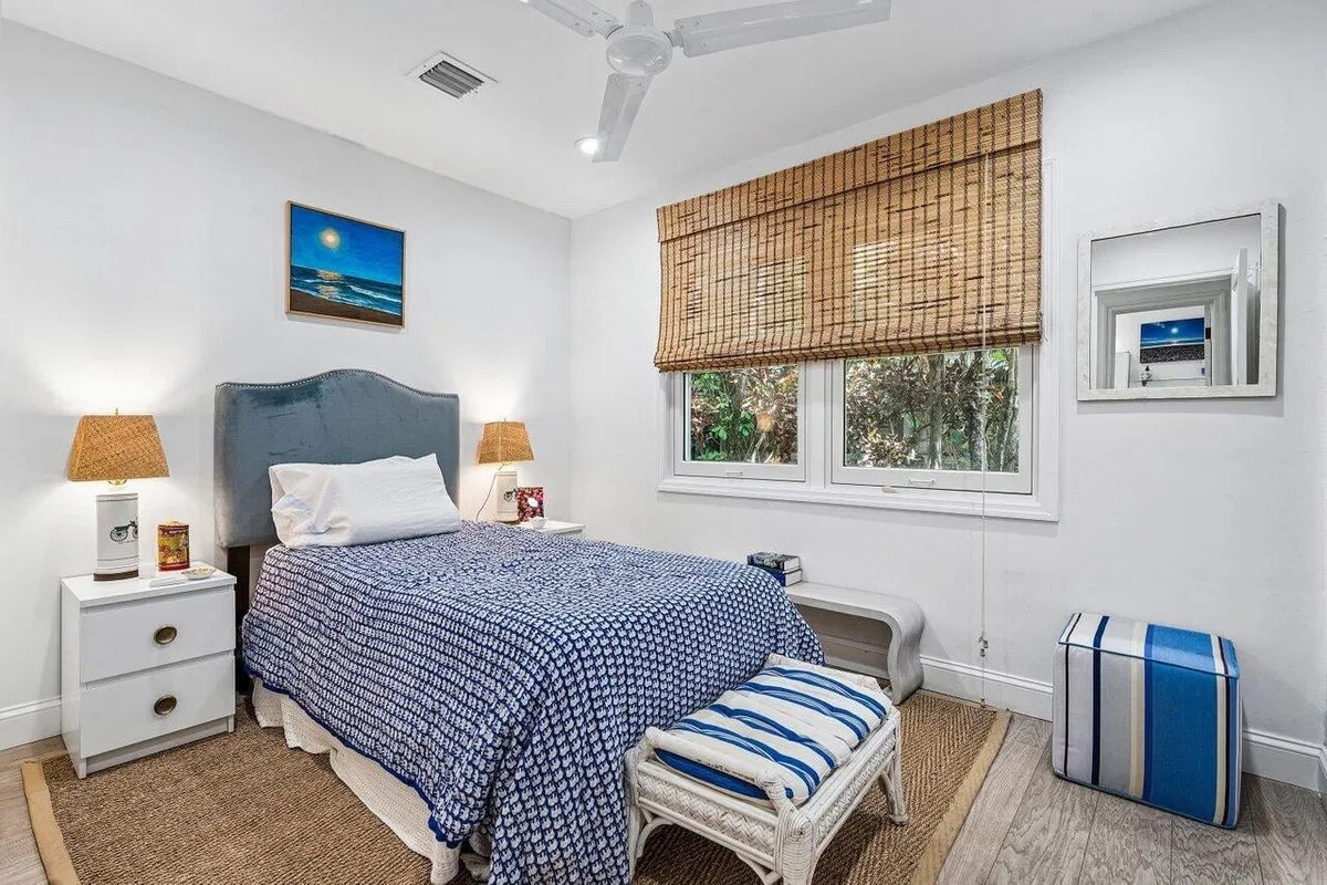North End Palm Beach Residence photo 16