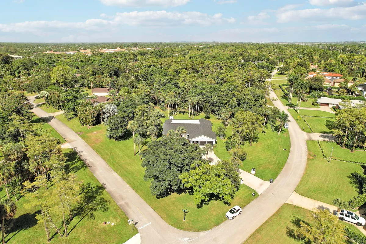  Residence photo 46