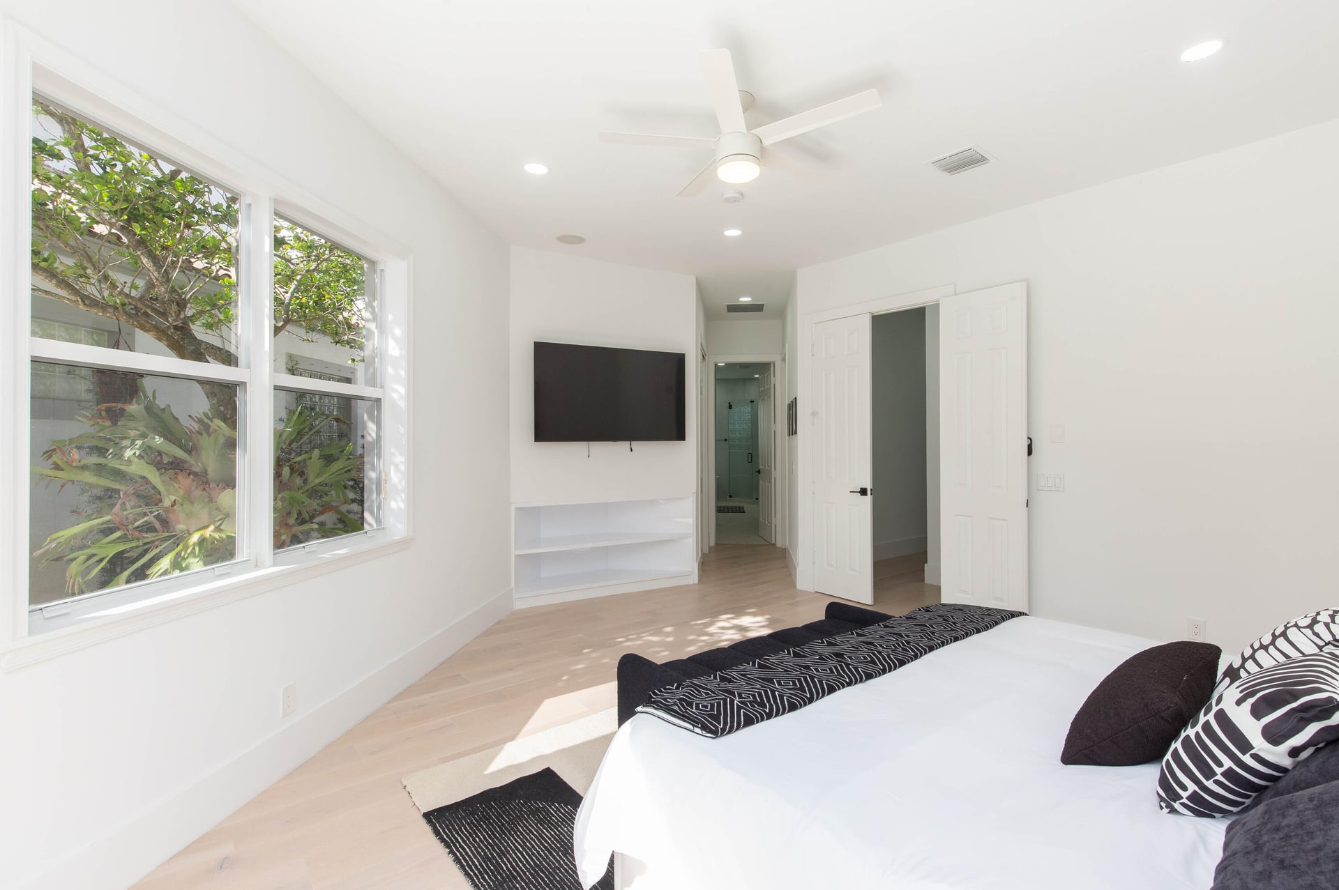 Eagles Landing Residence photo 25