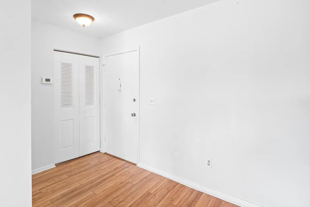 Unit Unit B31 photo 25