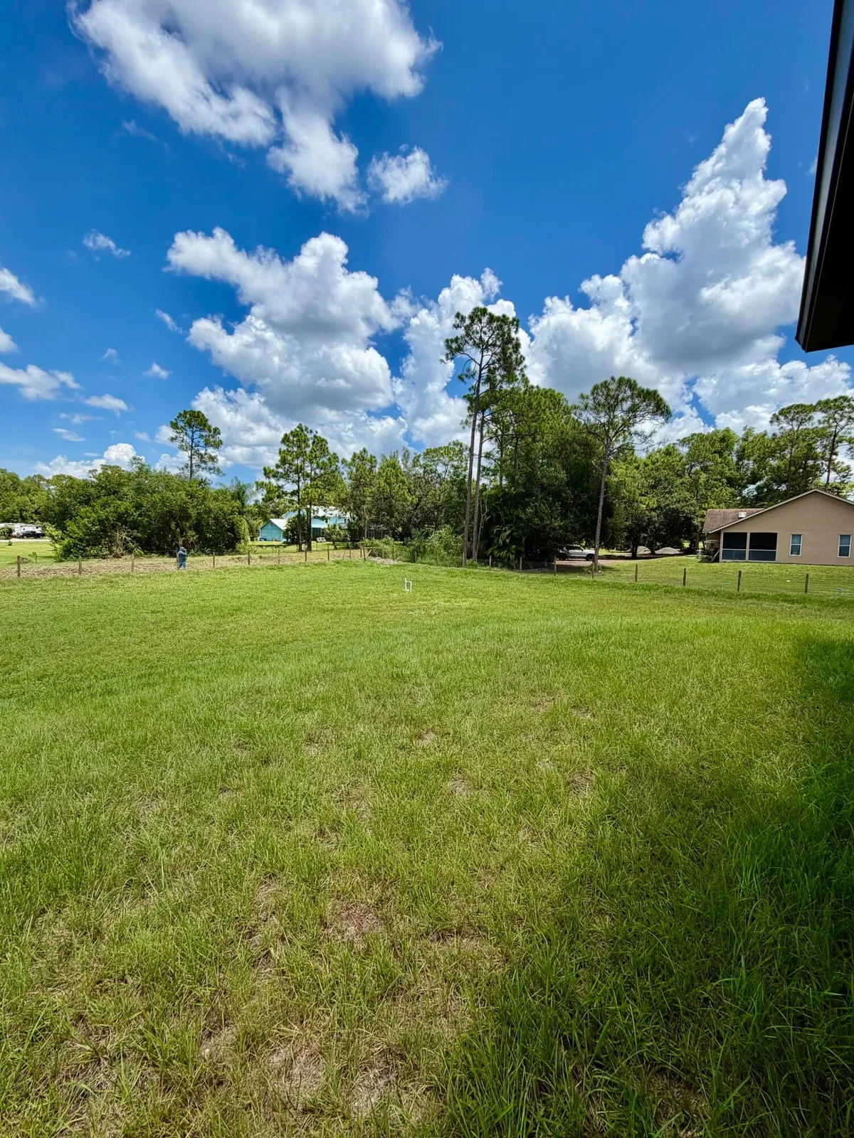 Residence photo 22