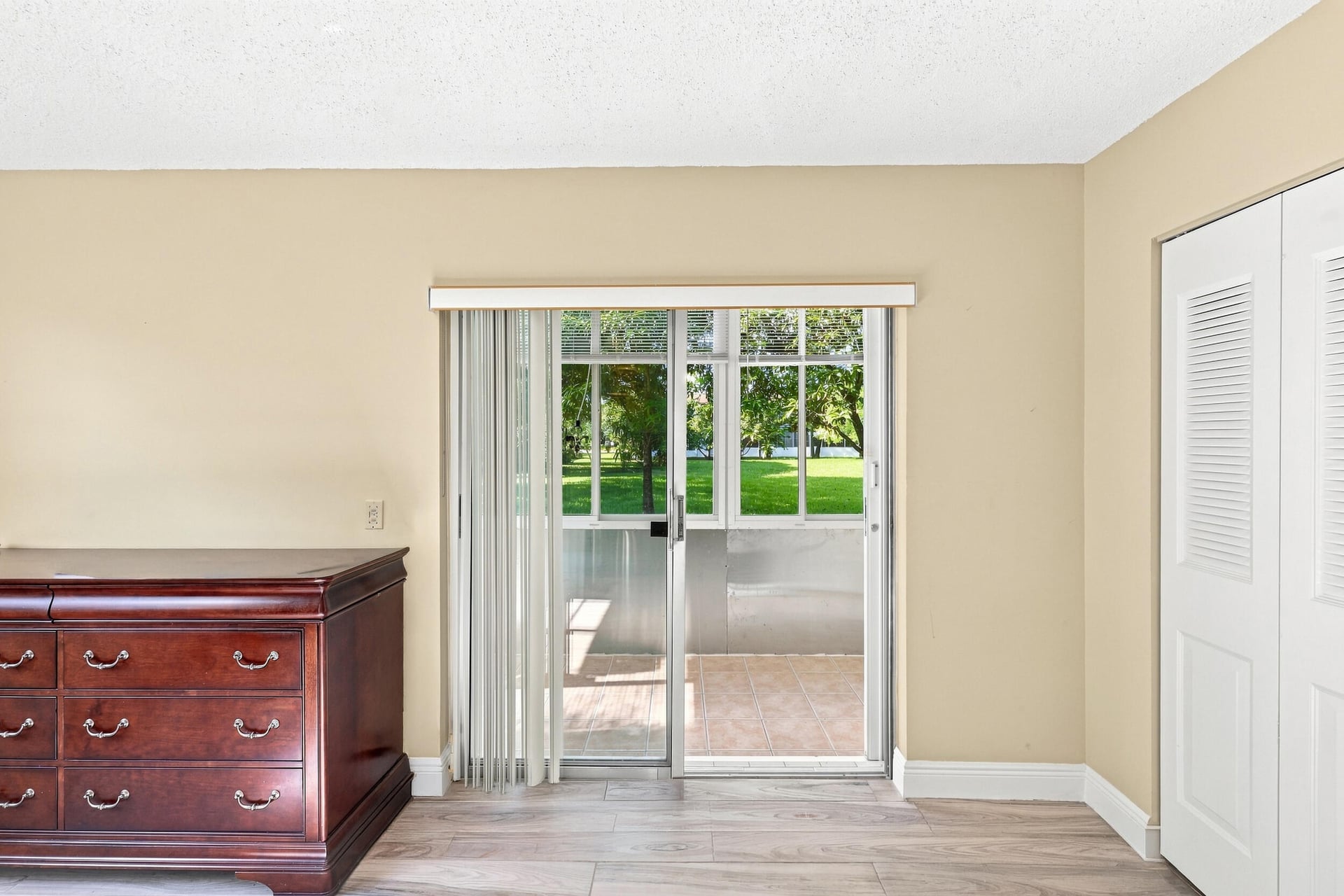 Residence photo 22