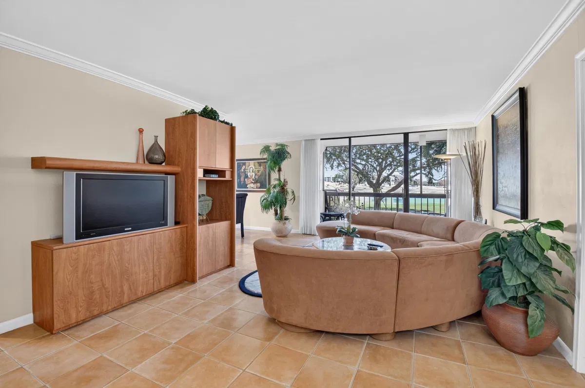Boca West Country Club Residence