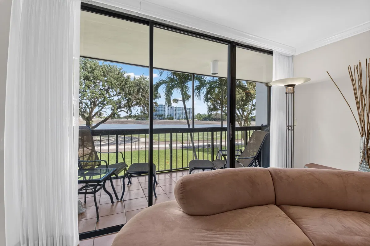 Boca West Country Club Residence photo 16