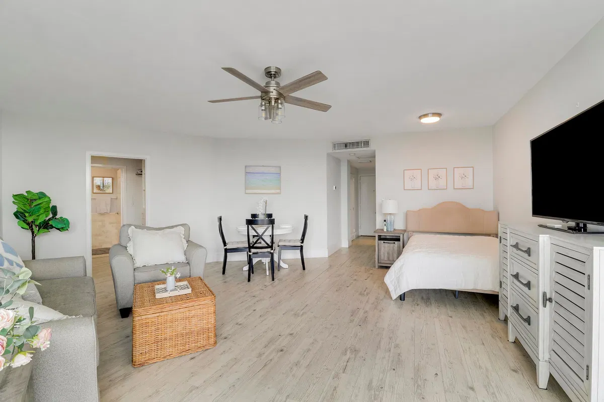 Old Northwood Unit 413 photo 13
