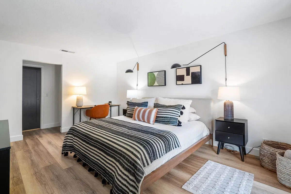 Unit 12621 photo 16