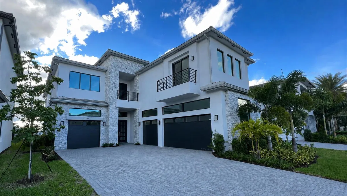 Boca Bridges Residence
