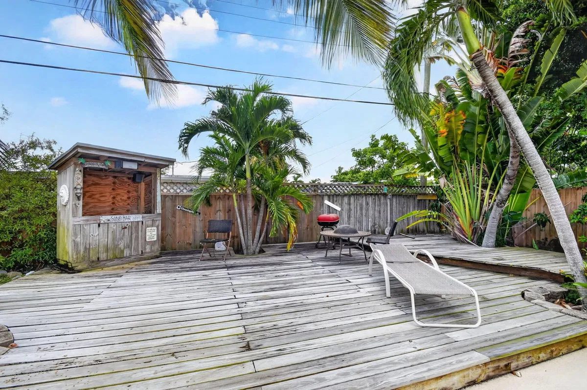 Residence photo 52