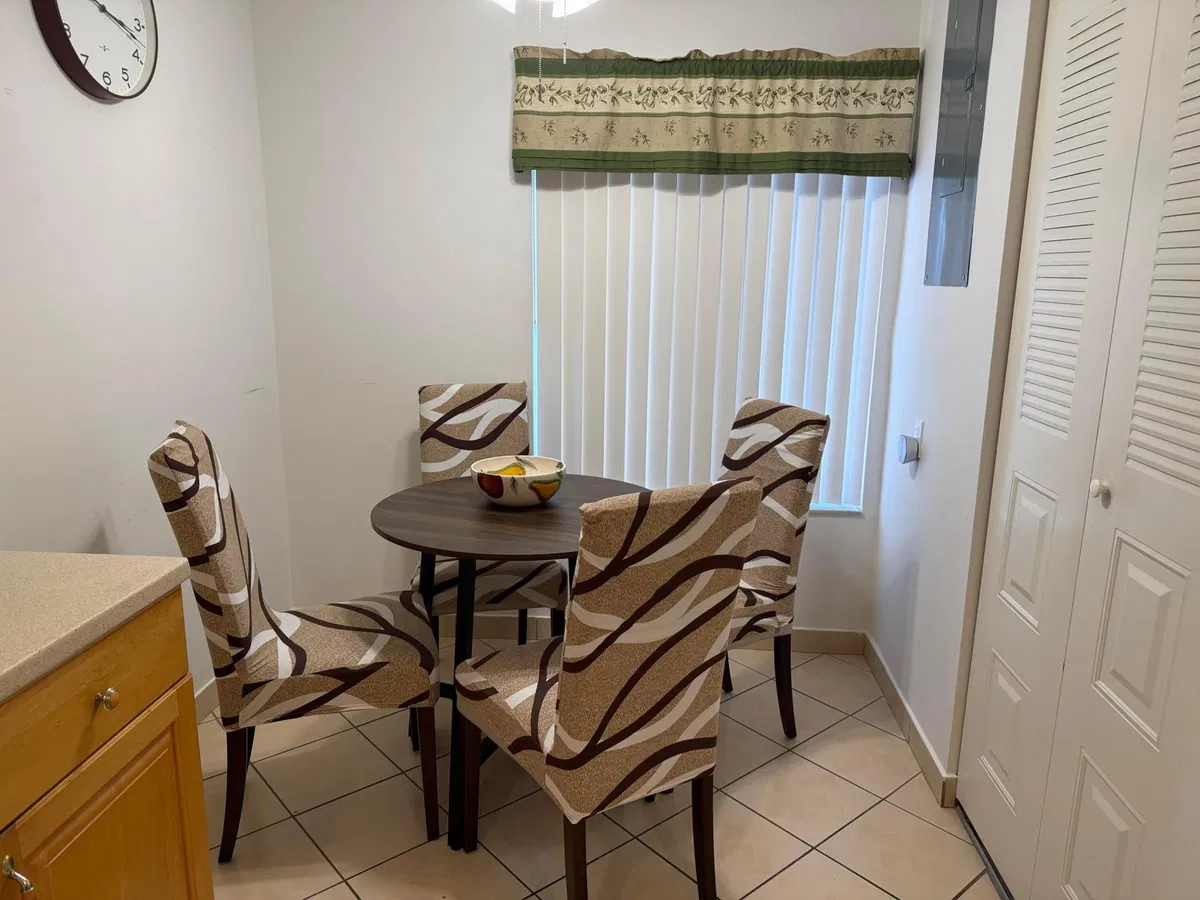  Residence photo 10