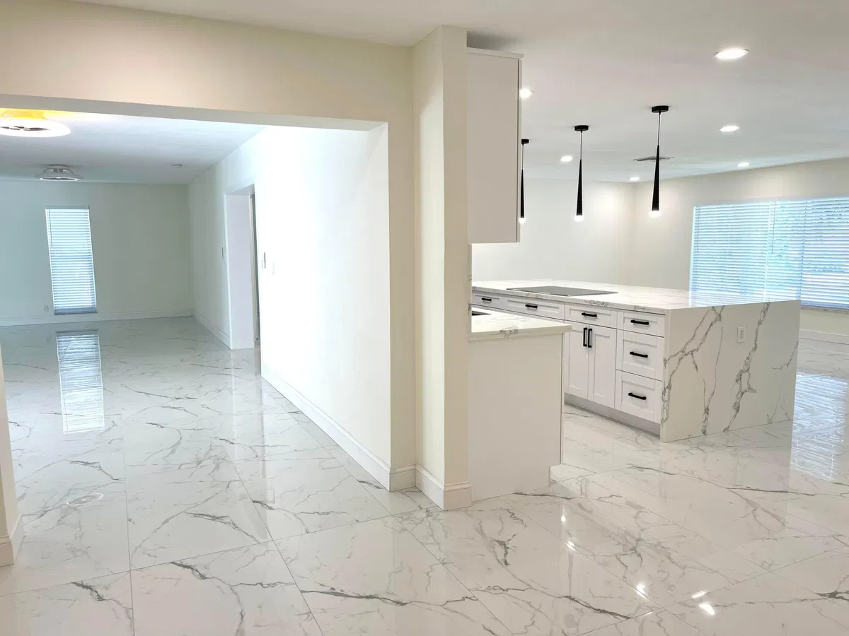 Residence photo 16