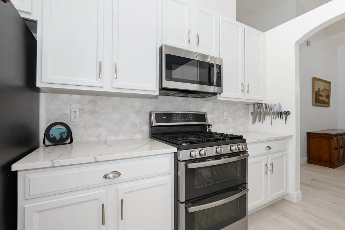 Residence photo 16